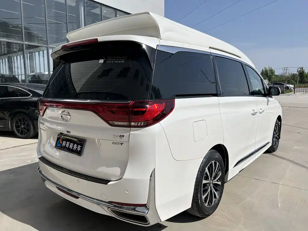 GAC Motor Trumpchi M8 2022 — фото 14