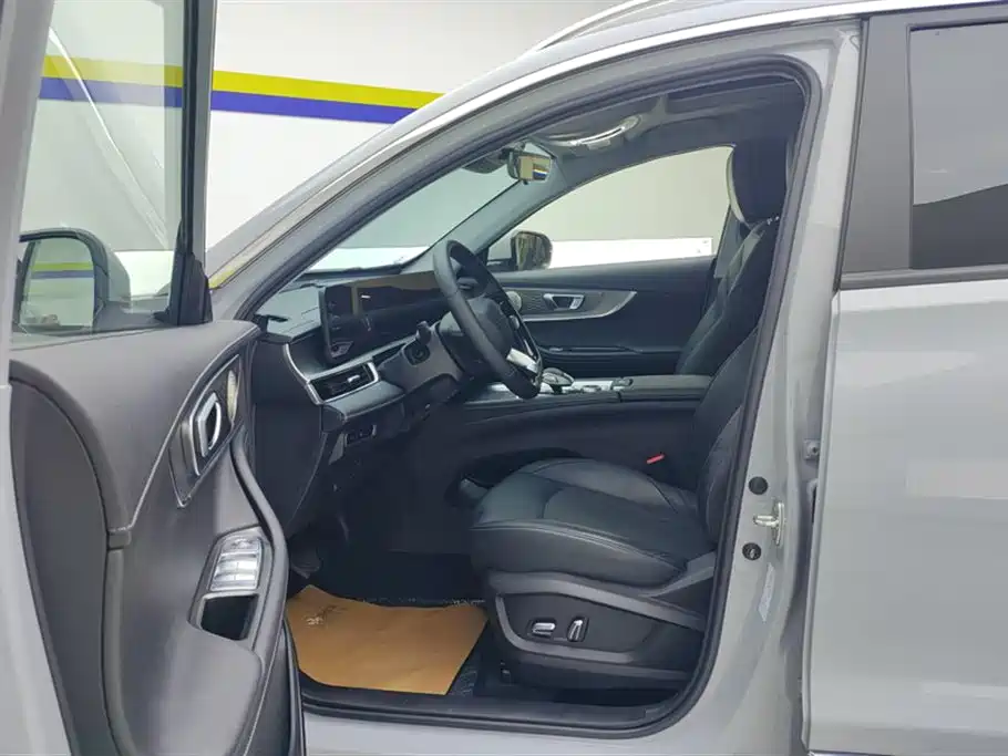 Chery Tiggo 8 PRO 2023 — фото 9