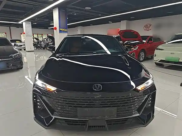 Changan UNI-V 2022