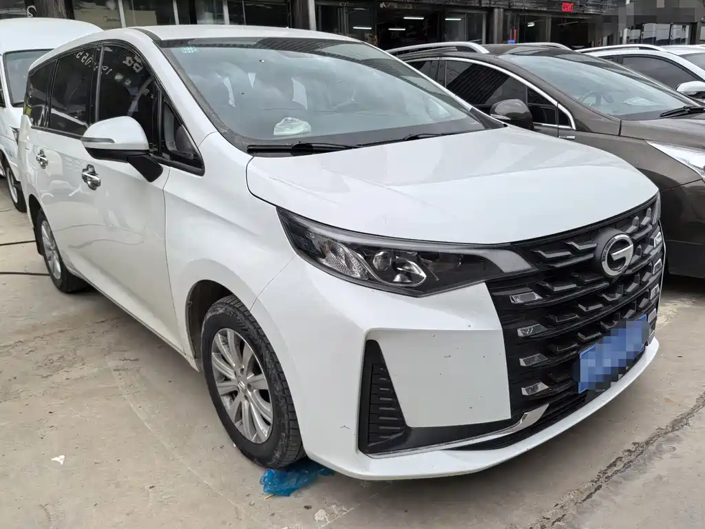 GAC Motor Trumpchi M6 2023 — фото 3