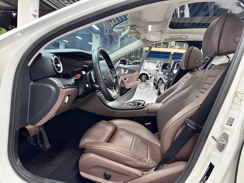 Mercedes-Benz E-Class 2018 — фото 4