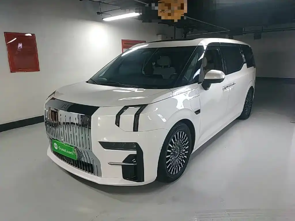 Zeekr 009 2023