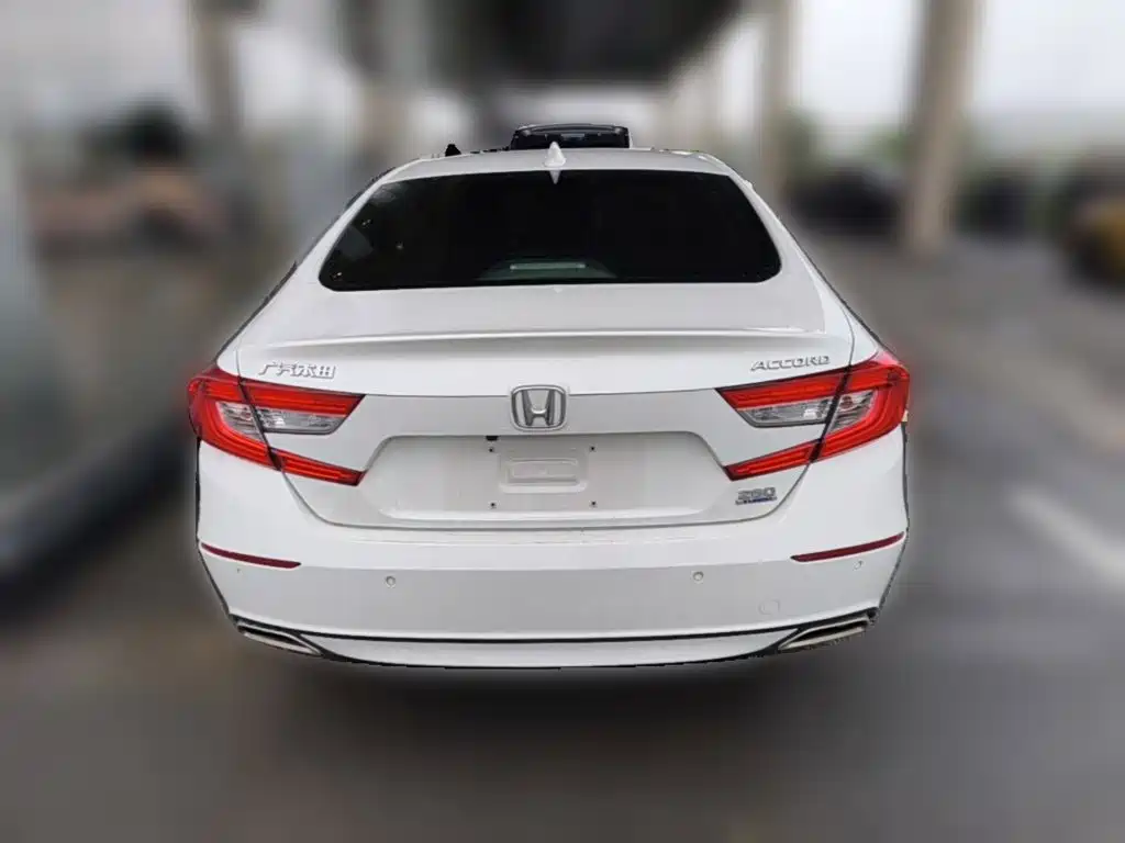 Honda Accord 2020 — фото 8