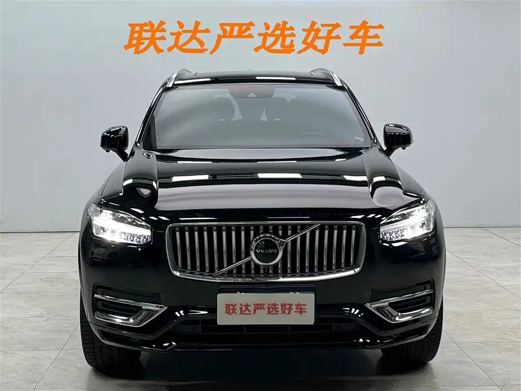 Volvo XC90 2023 — фото 24
