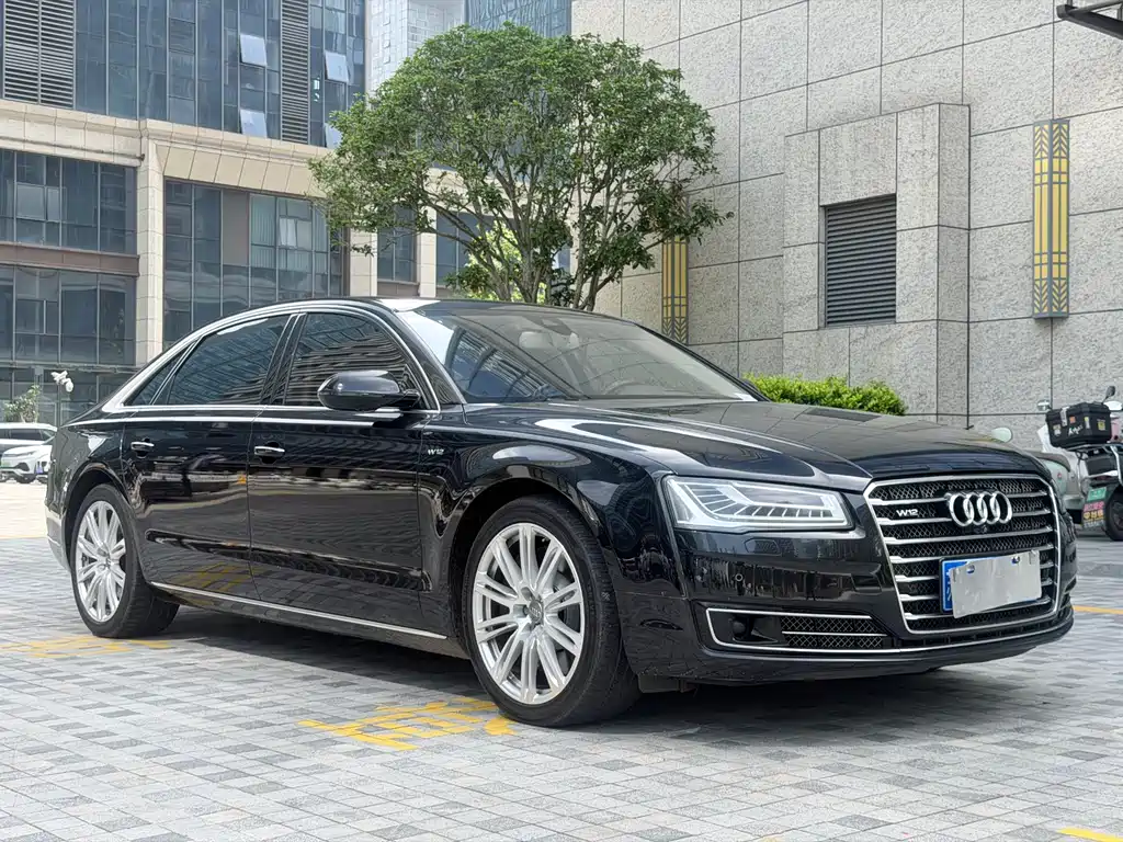 Audi A8 2016 — фото 3