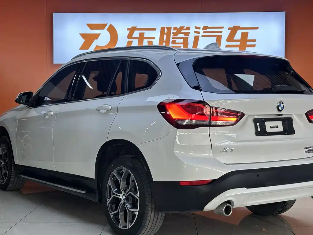 BMW X1 2019 — фото 7