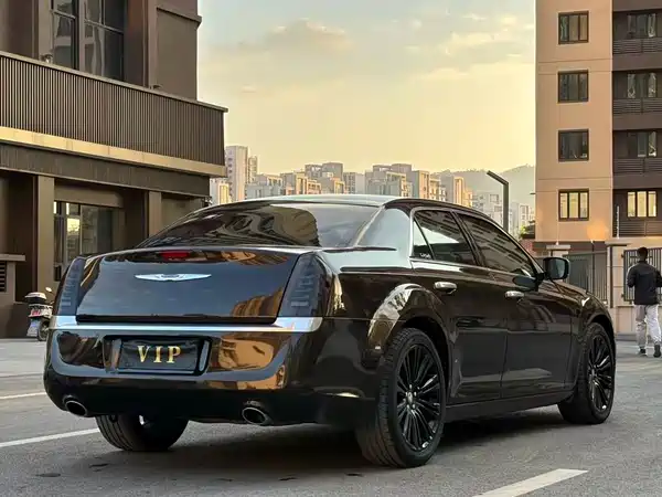 Chrysler 300C 2013