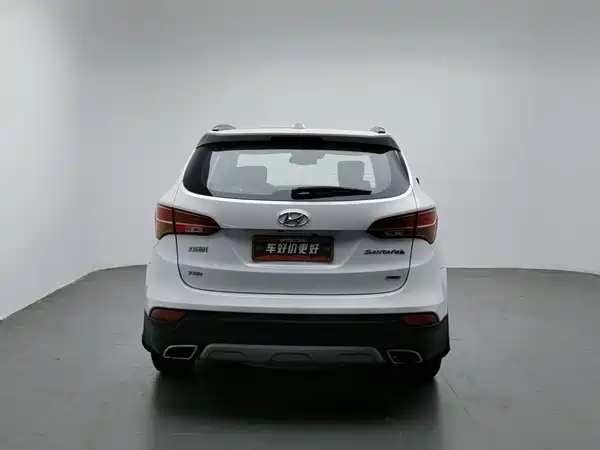Hyundai Santa Fe 2013