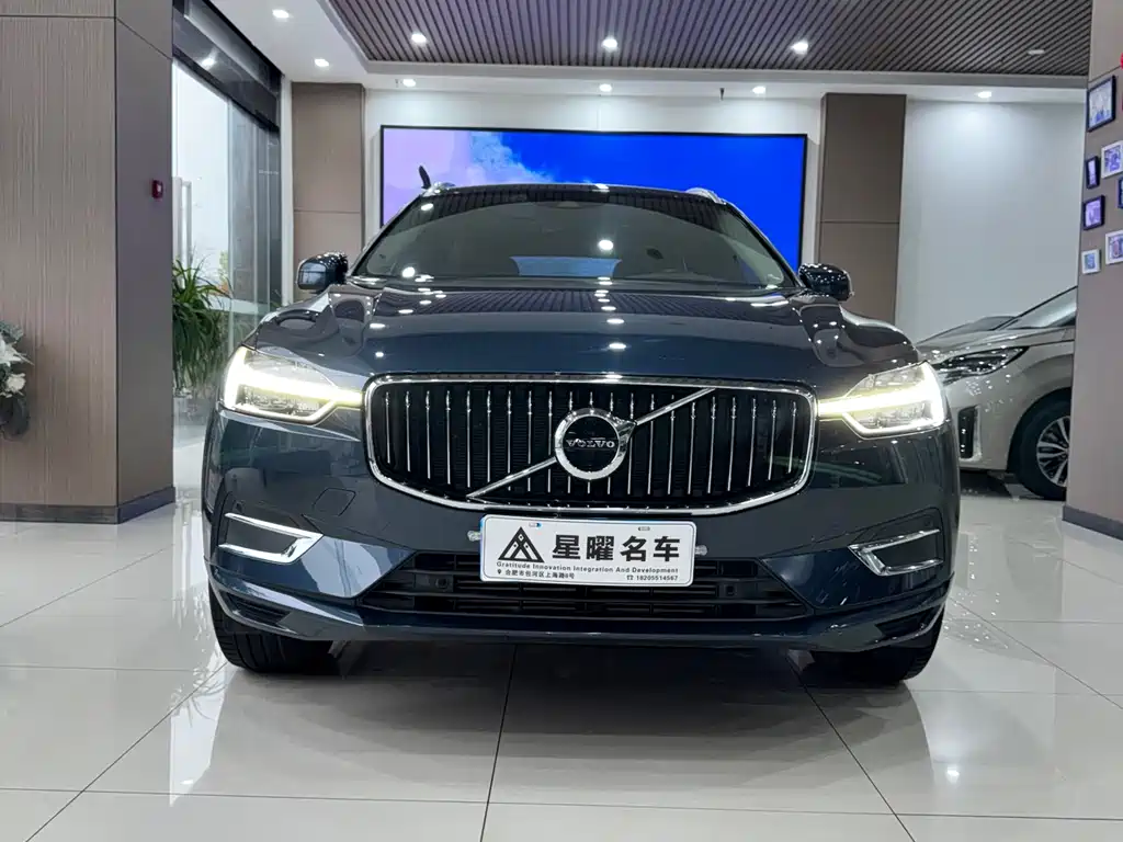 Volvo XC60 2020 — фото 2