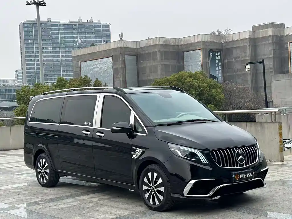 Mercedes-Benz Vito 2023 — фото 3