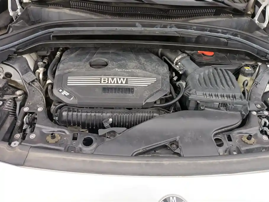 BMW X2 2022 — фото 10