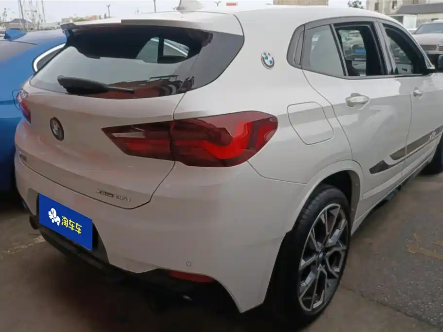 BMW X2 2022 — фото 3