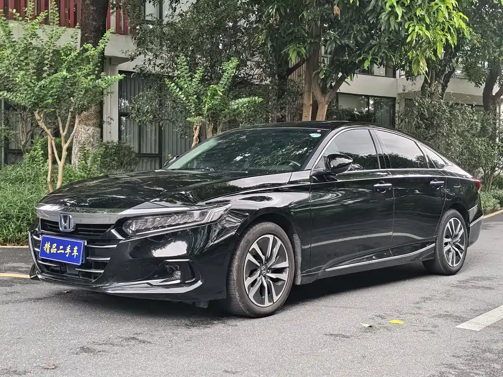Honda Accord 2023 — фото 1