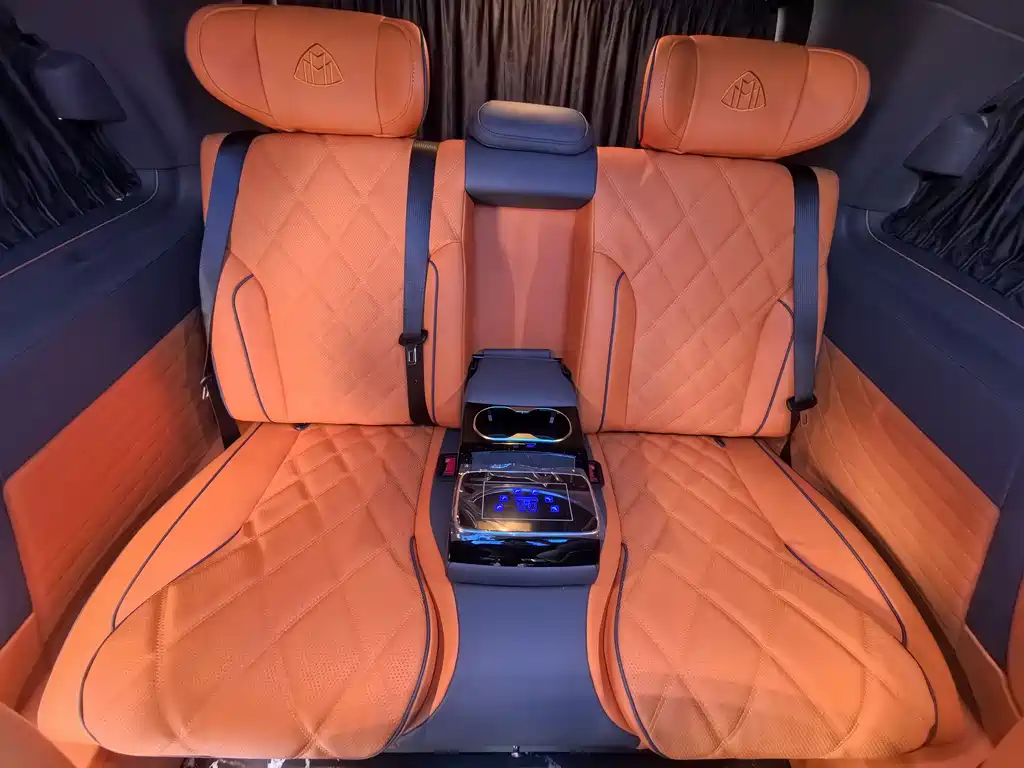 Mercedes-Benz Vito 2021 — фото 18