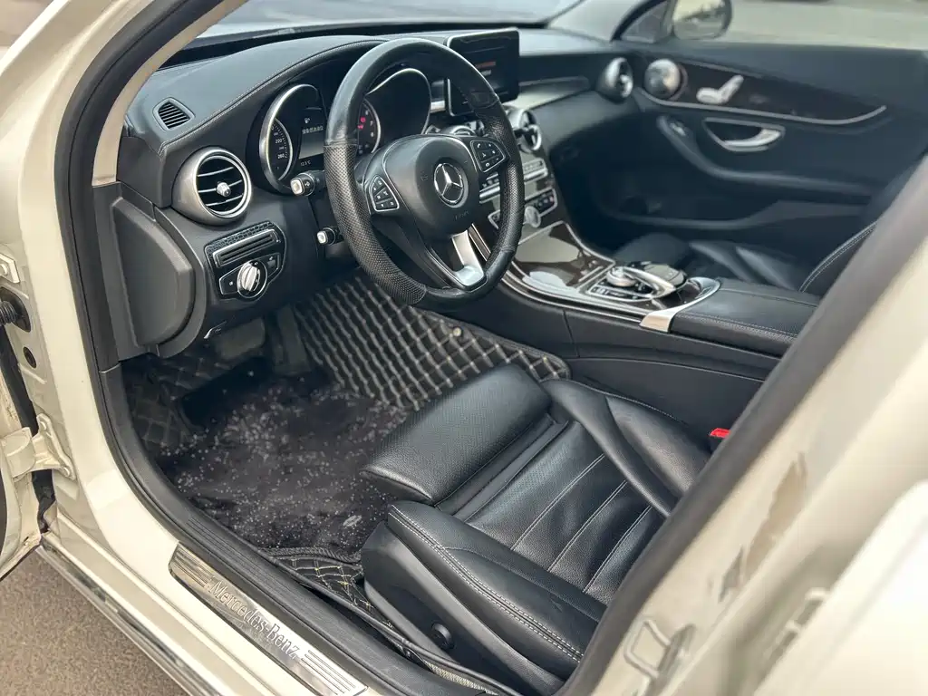 Mercedes-Benz C-Class 2016 — фото 10