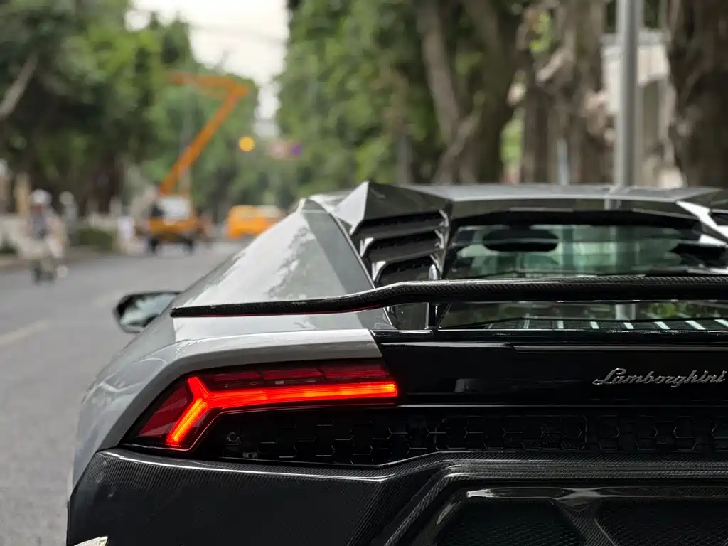 Lamborghini Huracán 2017 — фото 21
