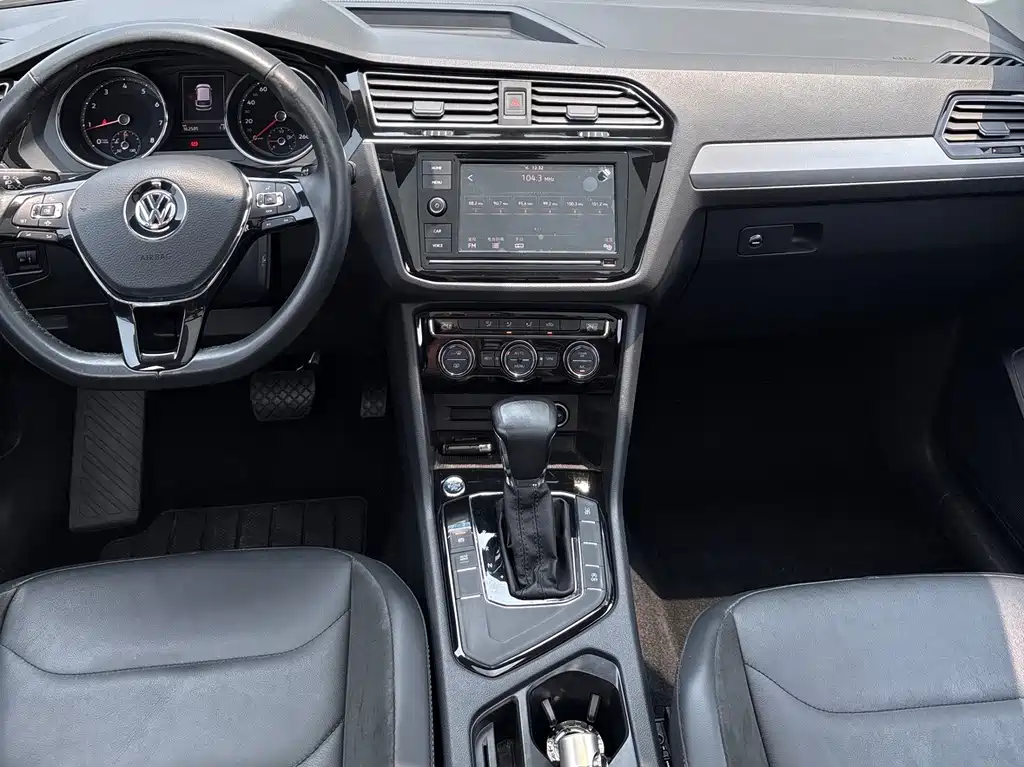 Volkswagen Tiguan L 2019 — фото 11