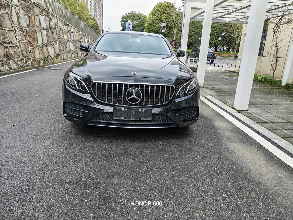 Mercedes-Benz E-Class 2018 — фото 2