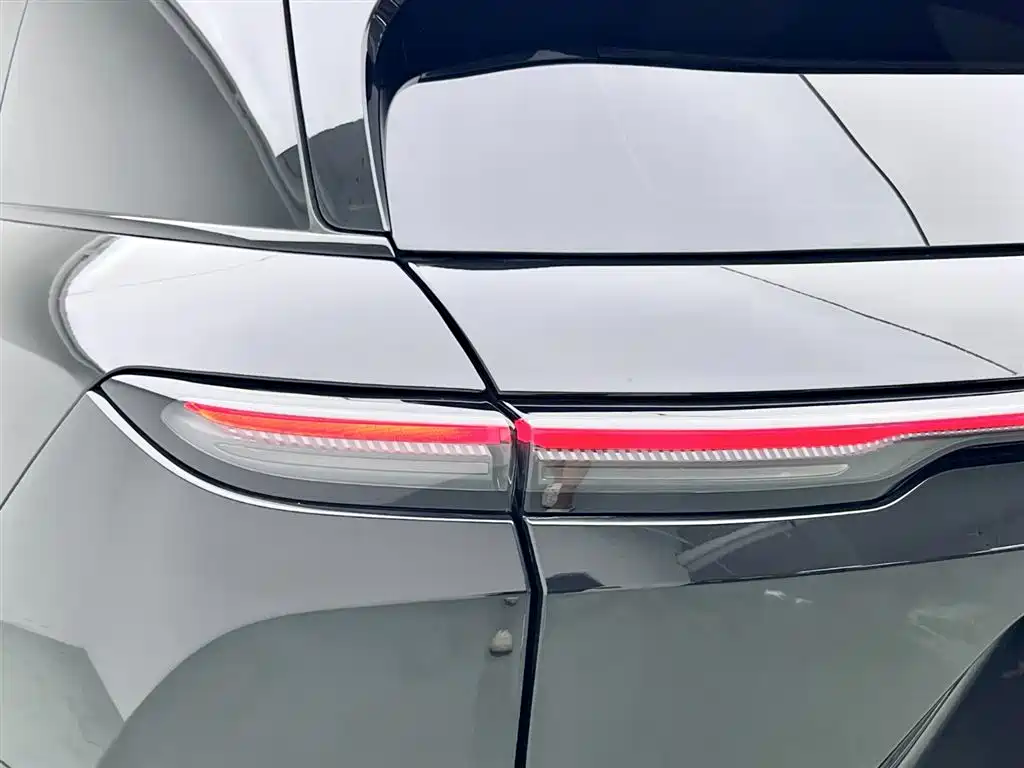 NIO ES6 2024