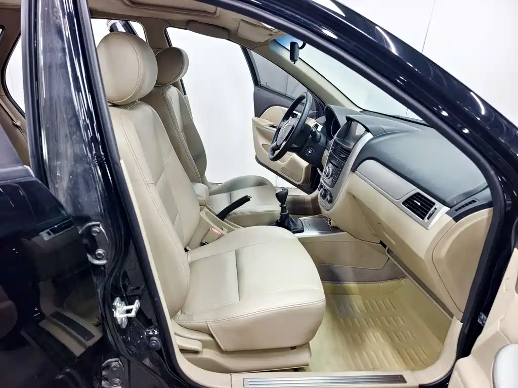 Buick Excelle 2013 — фото 14