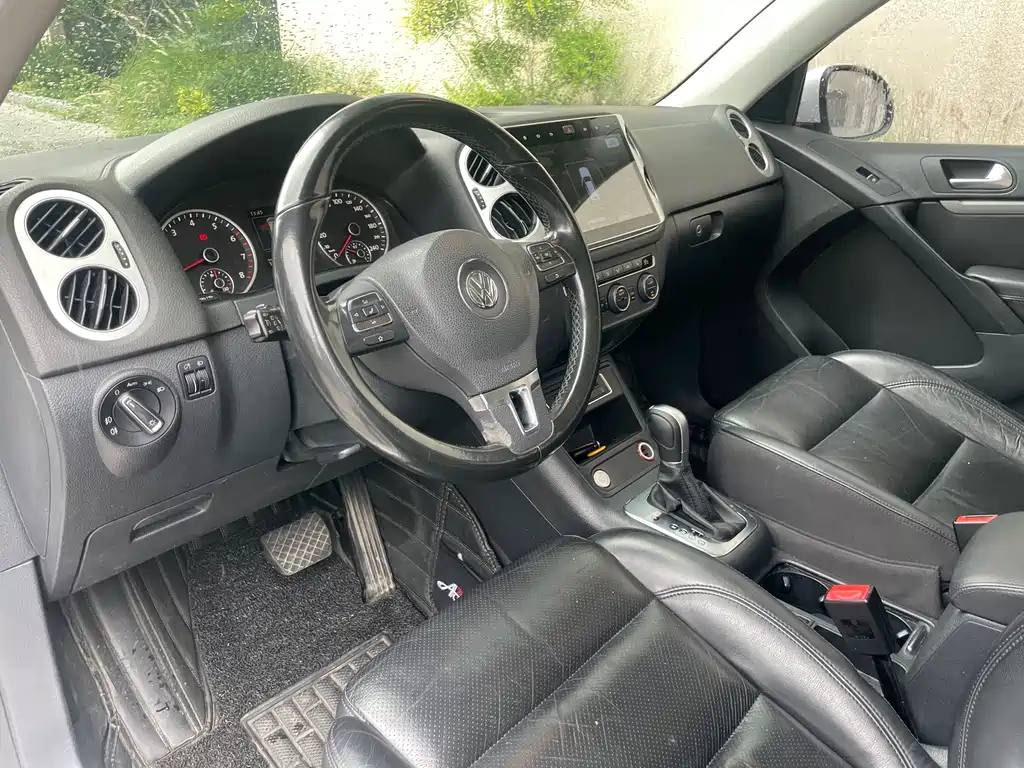 Volkswagen Tiguan 2015 — фото 14