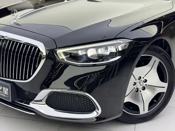 Mercedes-Benz Maybach S-Class 2025