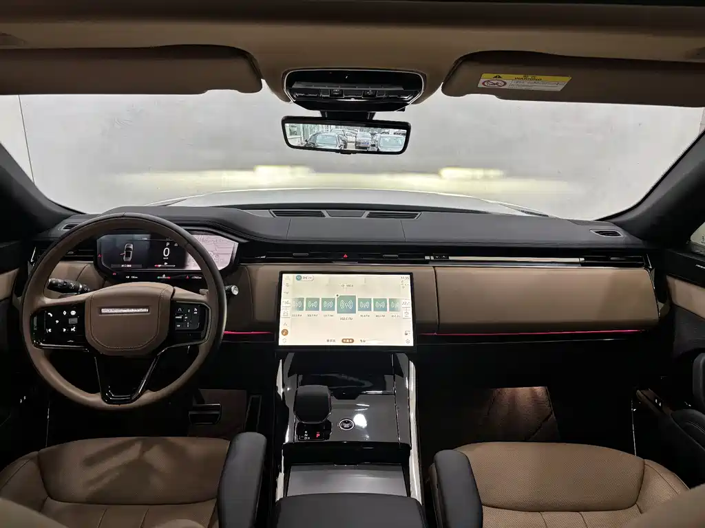 Land Rover Sport 2024 — фото 14
