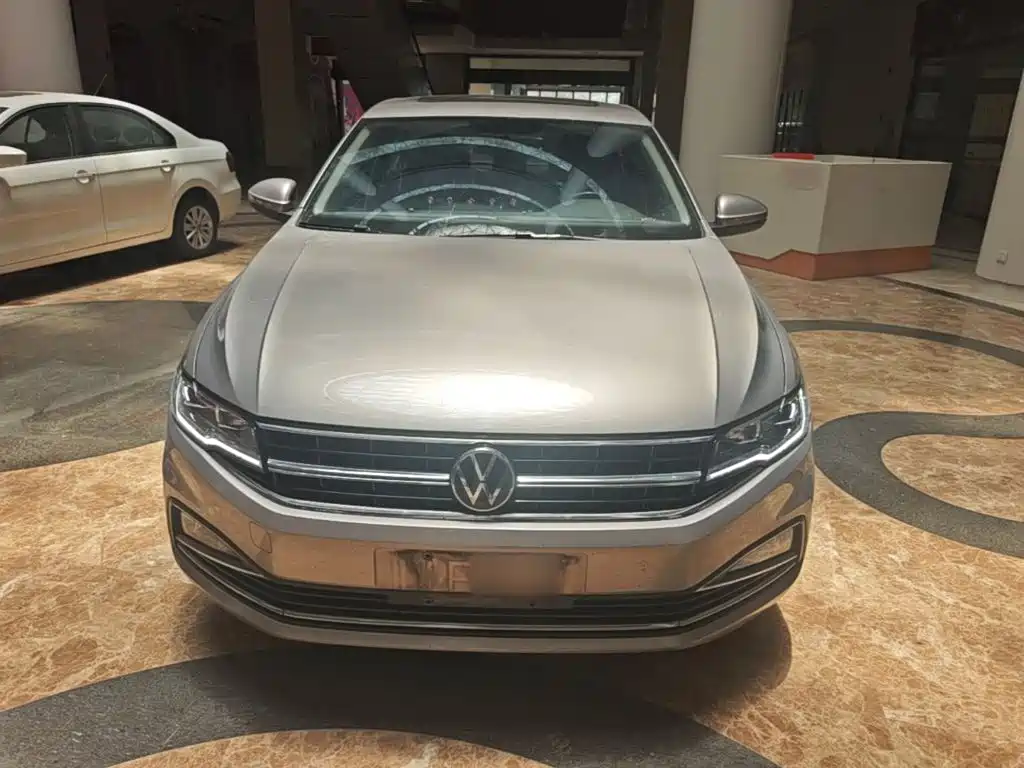 Volkswagen Bora 2021