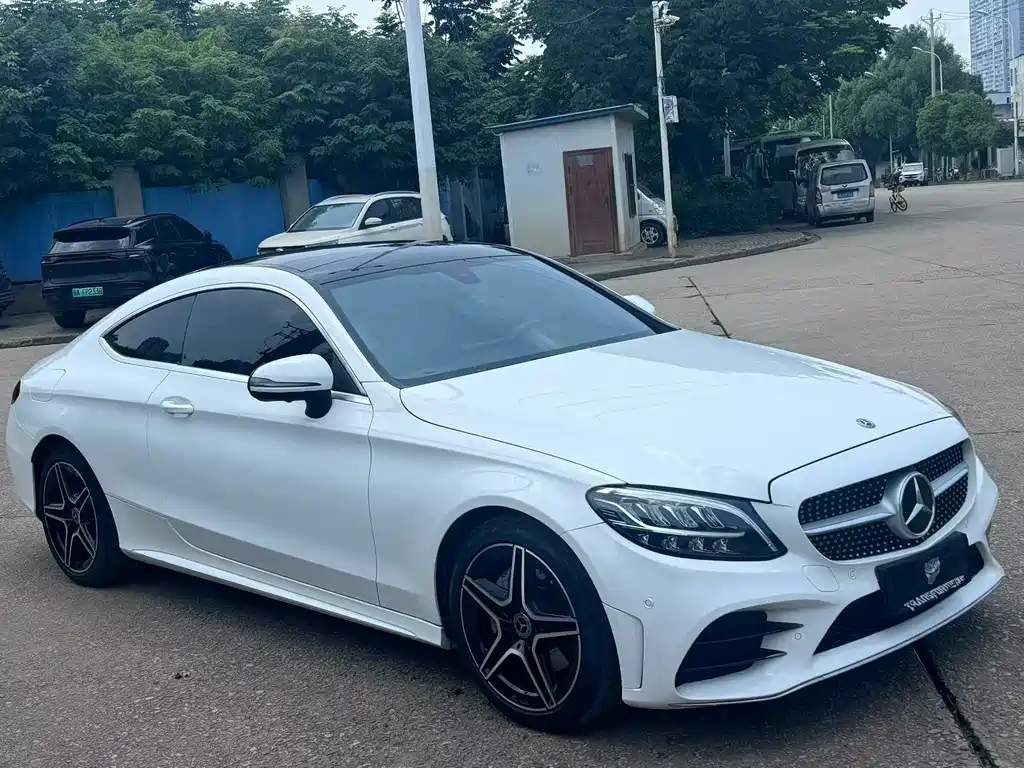 Mercedes-Benz C-Class 2019 — фото 3
