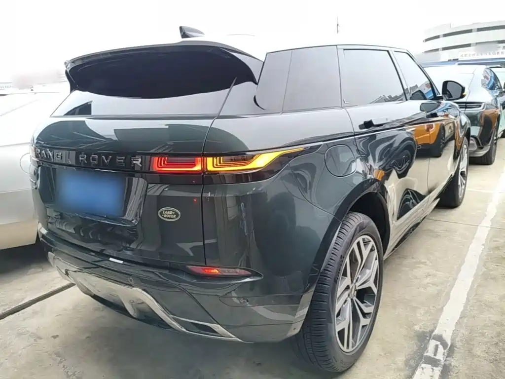 Land Rover Evoque 2024 — фото 7