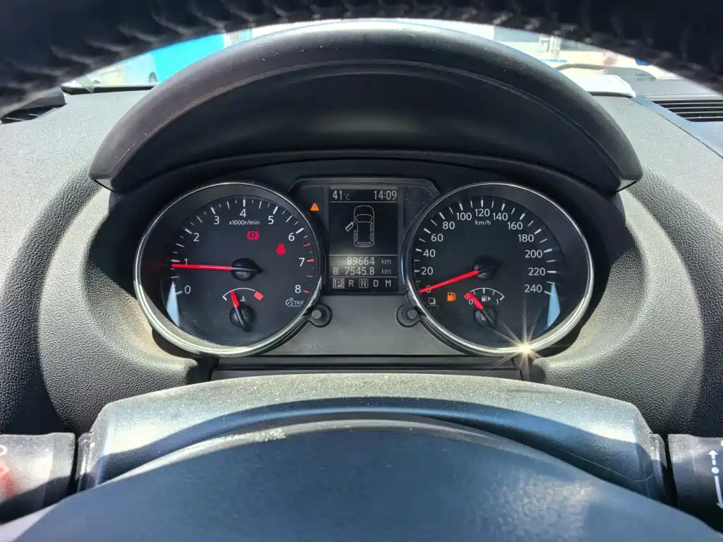 Nissan Qashqai 2013 — фото 12