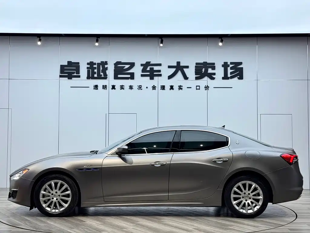 Maserati Ghibli 2022 — фото 4