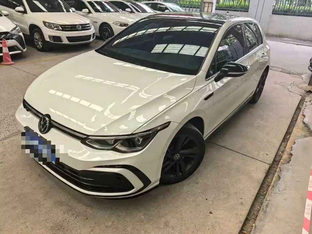 Volkswagen Golf 2022