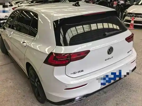 Volkswagen Golf 2022
