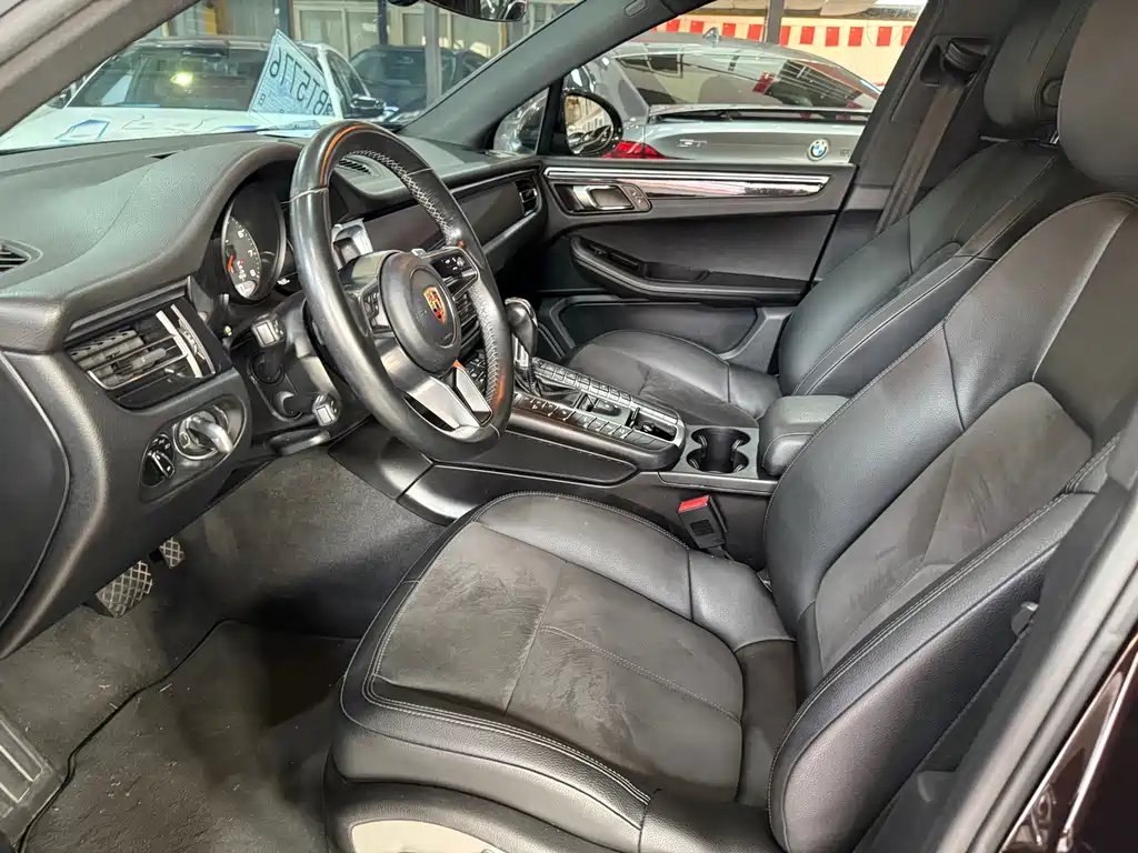 Porsche Macan 2018 — фото 4