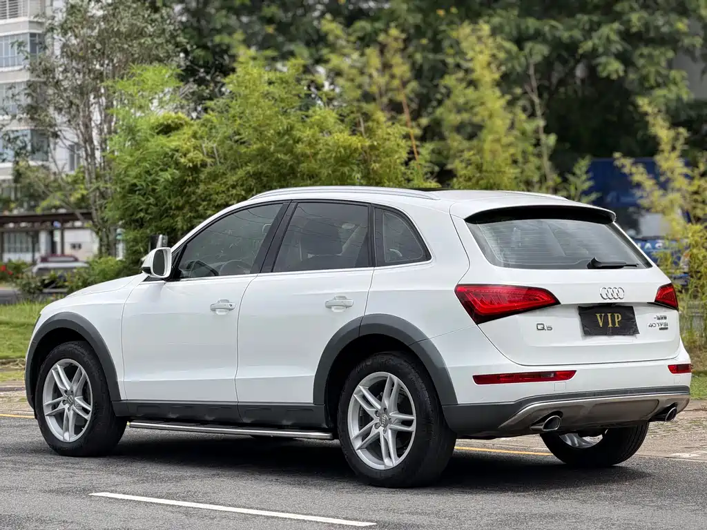 Audi Q5 2018 — фото 12