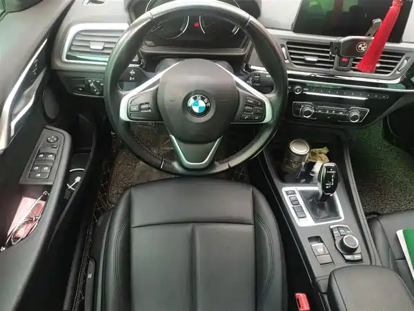 BMW 1 Series 2020