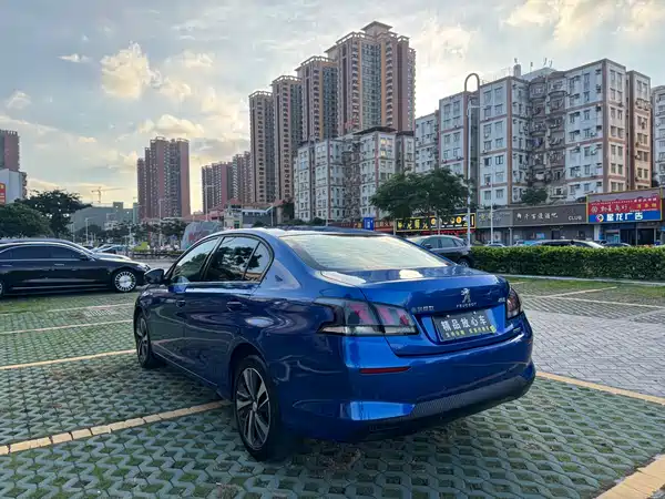 Peugeot 408 2019