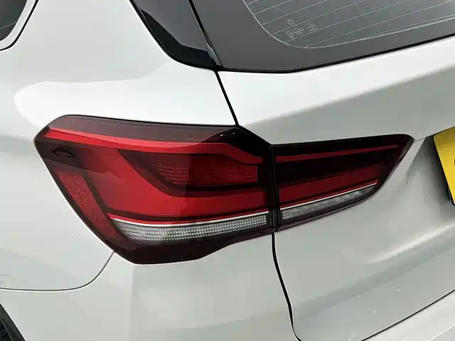 BMW X1 2021 — фото 8
