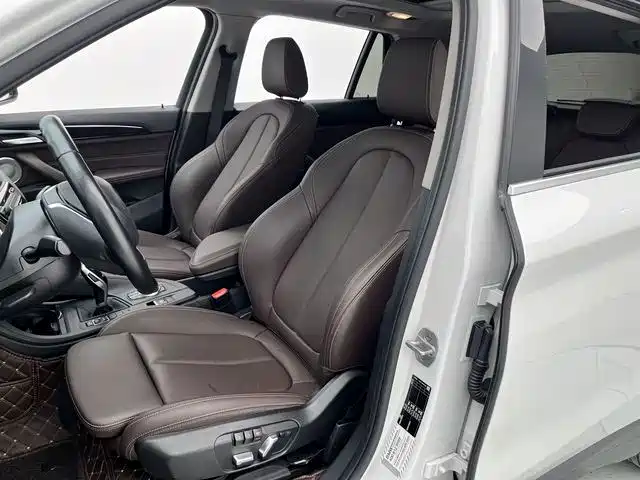 BMW X1 2021 — фото 13