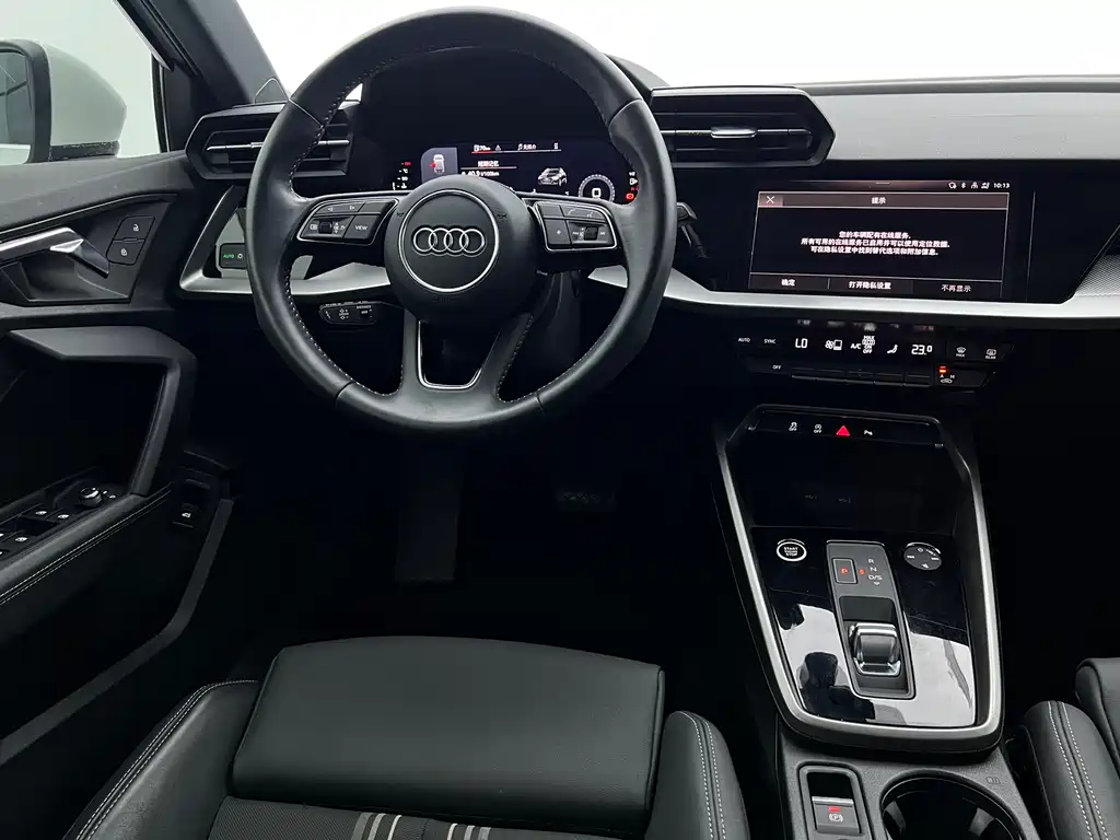 Audi A3 2022 — фото 10
