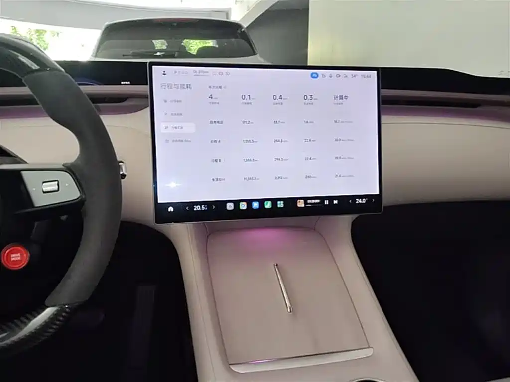 Xiaomi YU7 2025 — фото 13