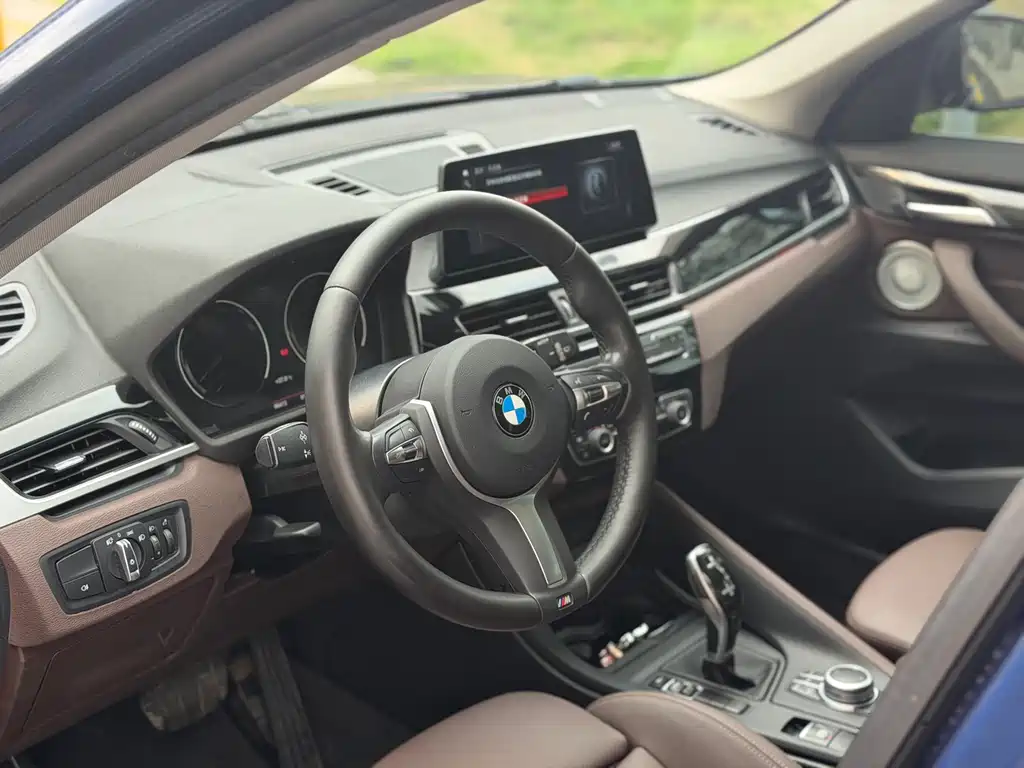 BMW X1 2021 — фото 5