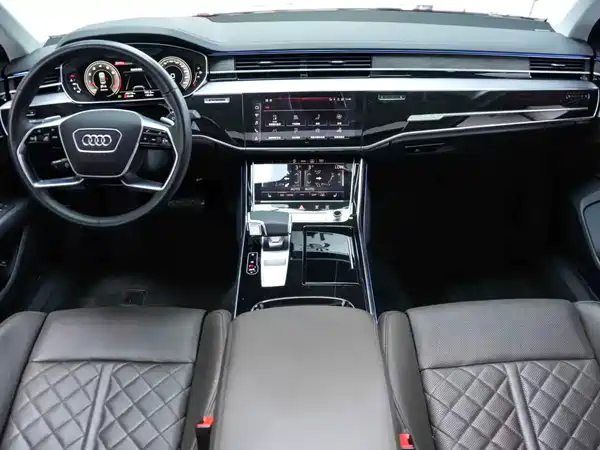 Audi A8 2021