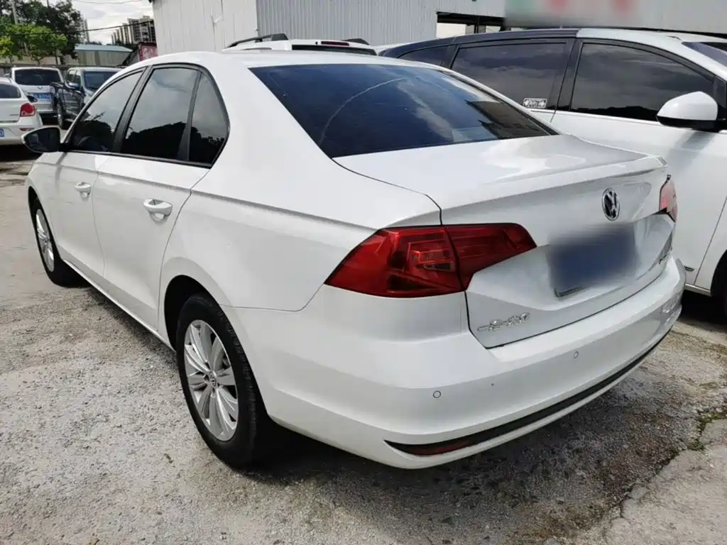 Volkswagen Bora 2021