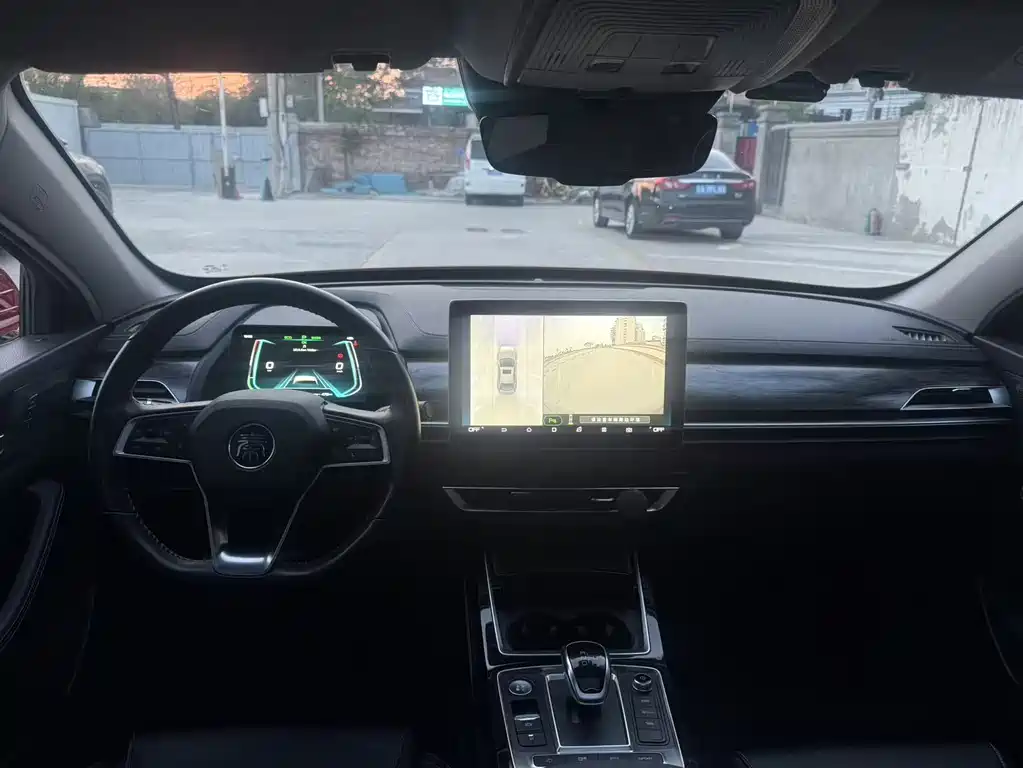 BYD Qin Pro NEV 2020 — фото 6