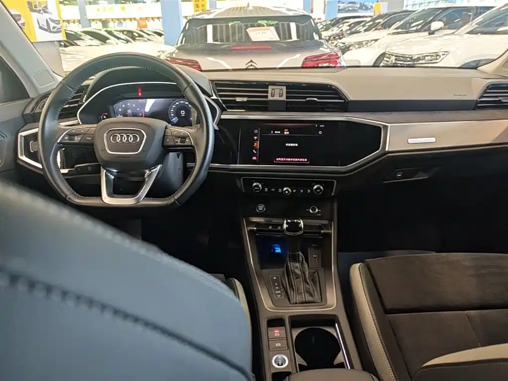 Audi Q3 2026 — фото 10