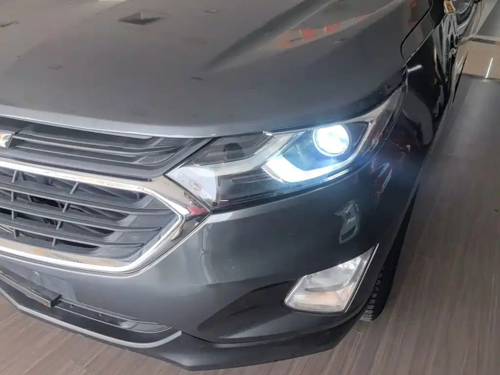 Chevrolet Equinox 2017 — фото 24