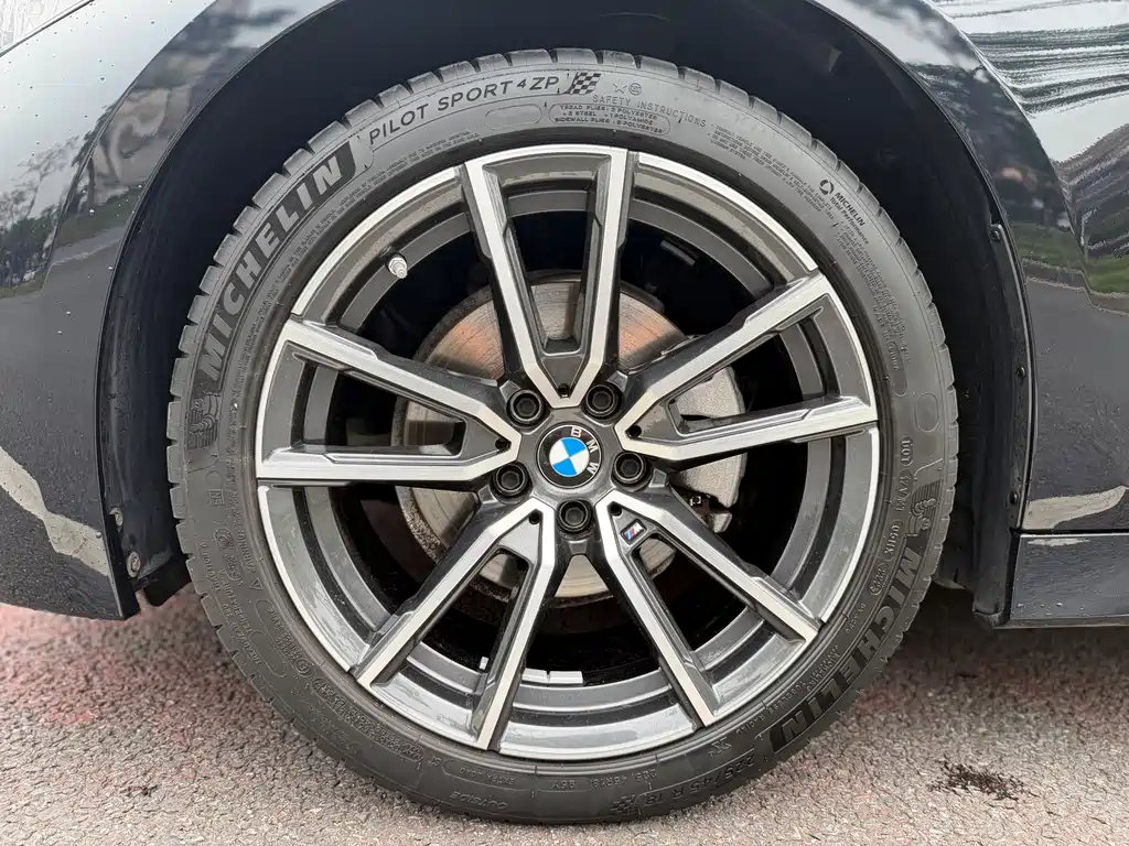 BMW 3 Series 2023 — фото 15