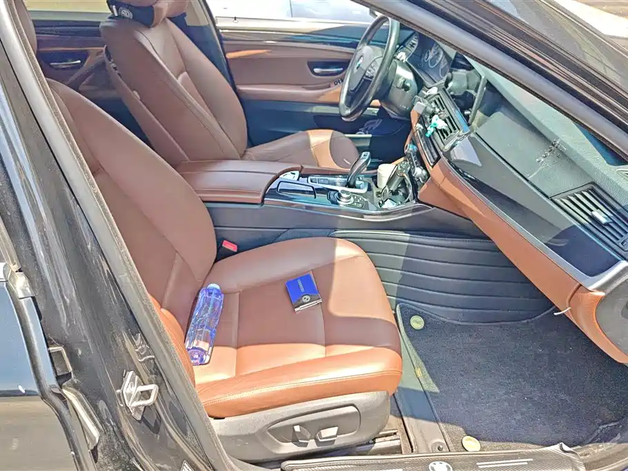 BMW 5 Series 2015 — фото 8